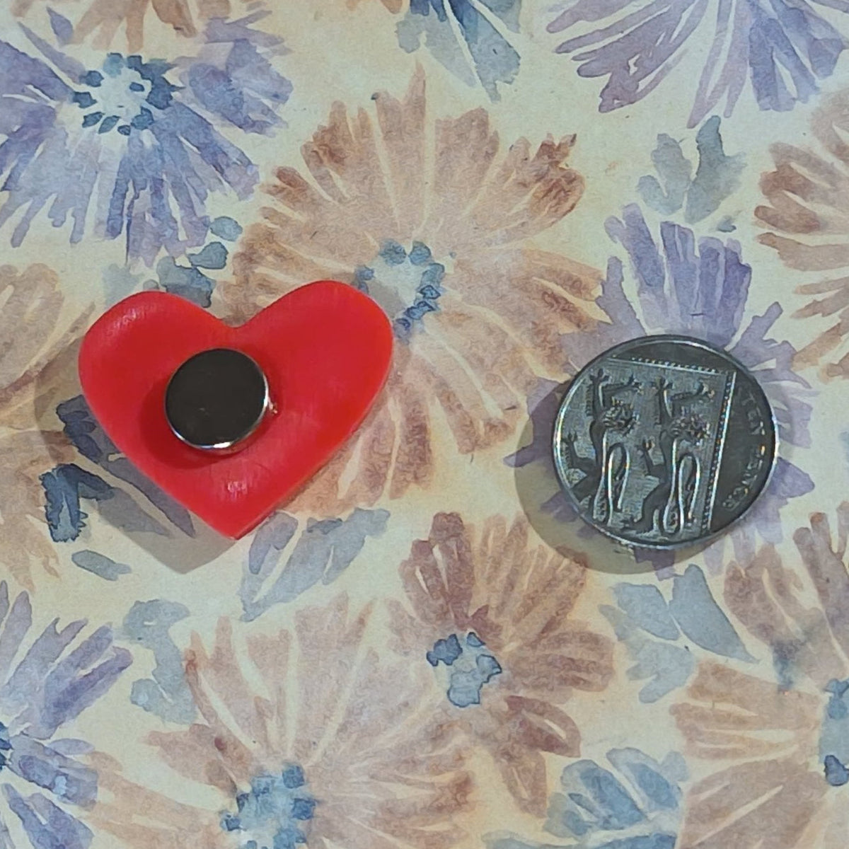 Medium Indent Heart Recycled Button Magnets Home Decor