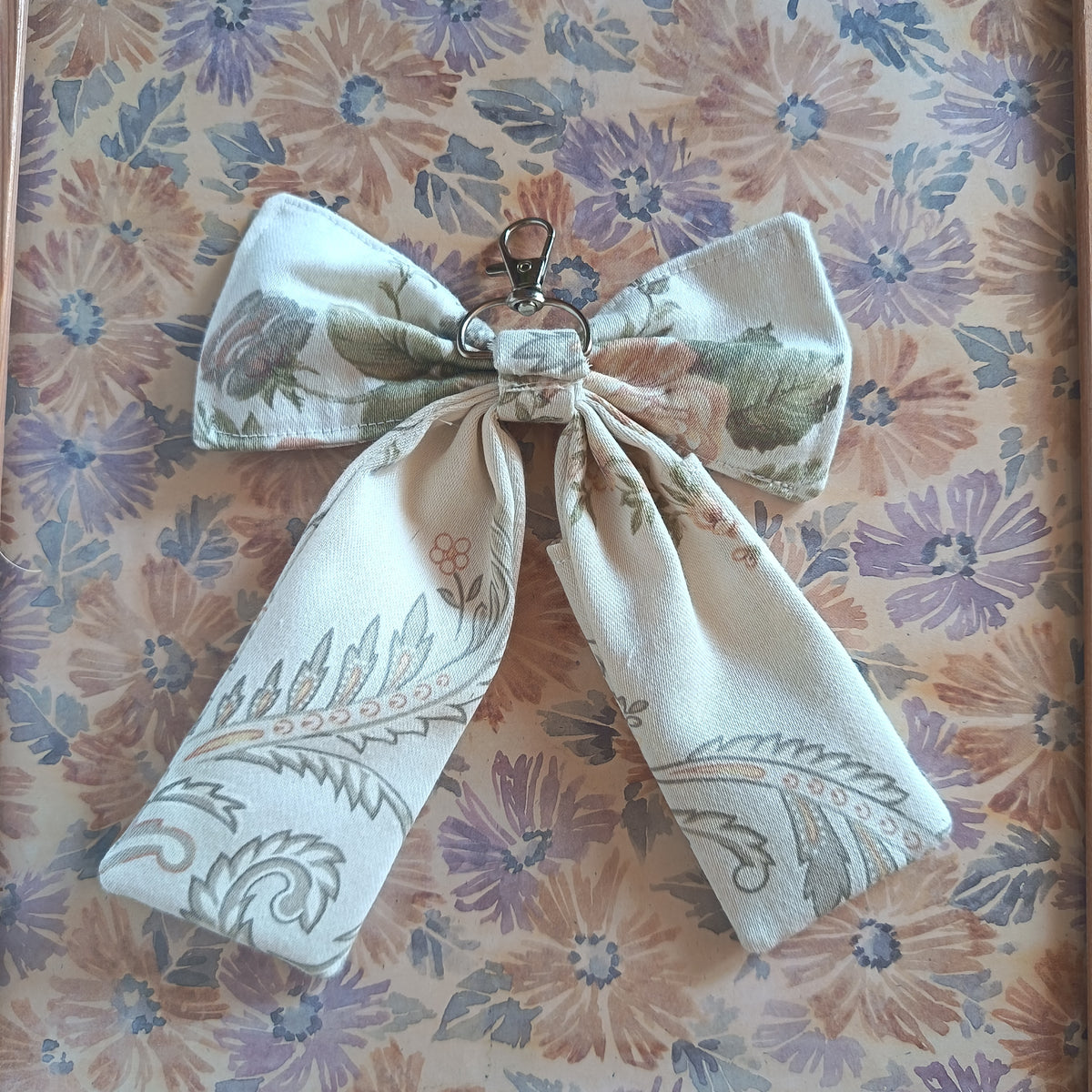 Handmade Bow Keychain - Beige Floral Print - Arlene Stitch