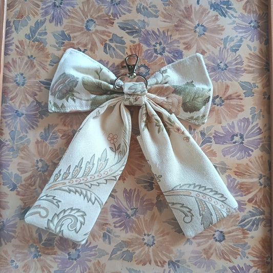 Handmade Bow Keychain - Beige Floral Print - Arlene Stitch